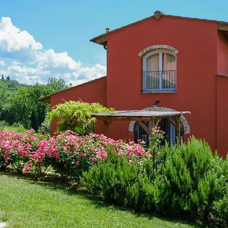 Converted Barn With Sunset Views In Tuscany Apartment