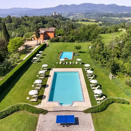 Converted Barn With Sunset Views In Tuscany Appartement *